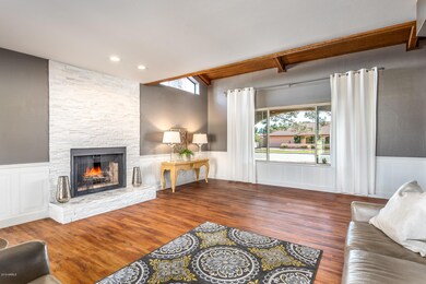 FORMAL LIVING ROOM