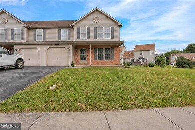 1003 Saint Vincent Ct, Reading, PA 19605 - photo 2
