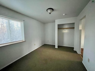 2310 Maria St unit B, Fairbanks, AK 99709 - photo 4