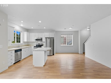 8100 NE Miriam Way, Hillsboro, OR 97006 - photo 7