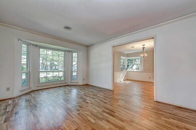 13502 Westport Ln, Houston, TX 77079 - photo 4