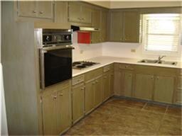 920 Horace Mann Ave, Rosenberg, TX 77471 - photo 7