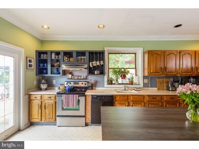 402 E Maple Ave, Lindenwold, NJ 08021 - photo 7