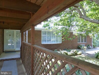 3625 Solomons Island Rd, Harwood, MD 20776 - photo 4
