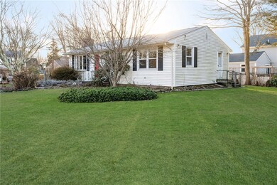 1 Umiak Ave, Jamestown, RI 02835 - photo 2