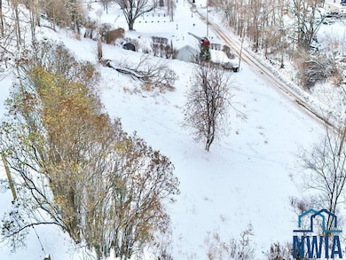 1125 1/2 Irene St, Sioux City, IA 51106 - photo 2