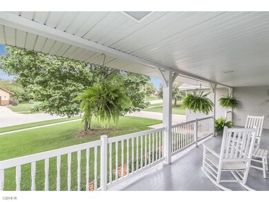 921 W 18th St S, Newton, IA 50208 - photo 3