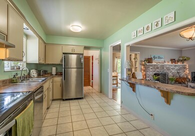 21 Kitchen