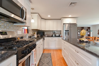 22 Edith Rd, Framingham, MA 01701 - photo 3