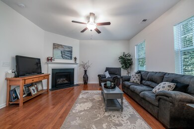 1048 Bald Cypress Dr INT FA (4 of 20)