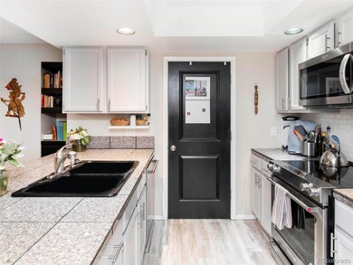 23547 Genesee Village Rd unit F, Golden, CO 80401 - photo 7