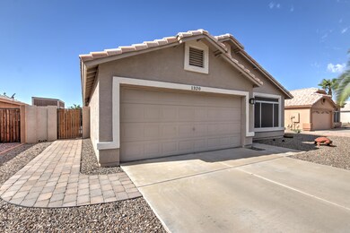 1320 S Cholla St-4