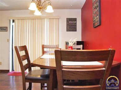 2520 SW Buchanan St, Topeka, KS 66611 - photo 7