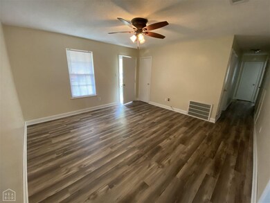 1301 Calley Cove, Jonesboro, AR 72401 - photo 5