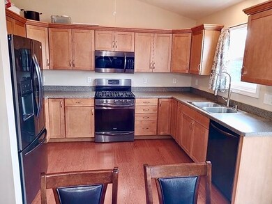 608 E Dunn Rd, New Carlisle, IN 46552 - photo 4