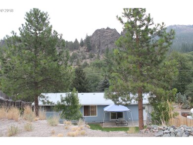 344 S Humbolt St, Canyon City, OR 97820 - photo 4