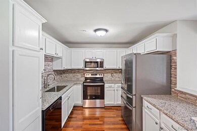 142 Sandy Ln, Walled Lake, MI 48390 - photo 7