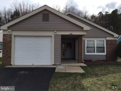 90 Buckingham Dr, Southampton, NJ 08088 - photo 5