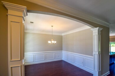 Elegant Formal Dining Room