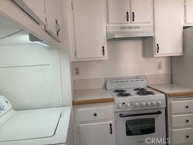 23301 La Crescenta, Mission Viejo, CA 92691 - photo 5