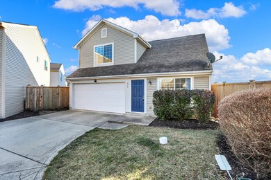 615 Cembra Dr, Greenwood, IN 46143 - photo 2