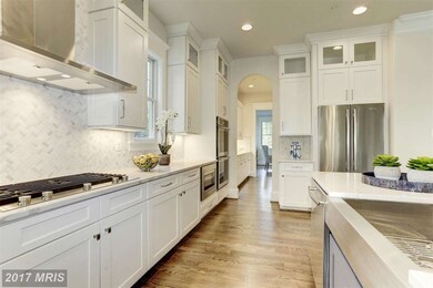 8845 Tuckerman Ln, Potomac, MD 20854 - photo 7