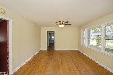 19 White Oak St, Jacksonville, NC 28540 - photo 2