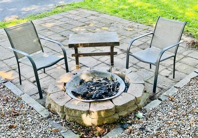 8 Dodge St, Rochester, NH 03867 - photo 7