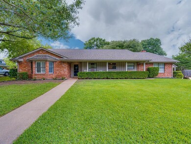 904 Highland Dr, Cleburne, TX 76033 - photo 3