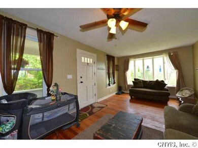 Living Room. Newer lighting and electrical.