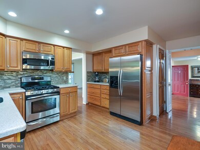 12 Harwood Dr, Voorhees, NJ 08043 - photo 6