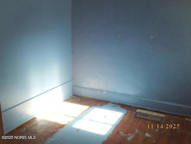 1133 Nevada St, Toledo, OH 43605 - photo 6