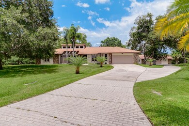 4900 Pinewood Place-1