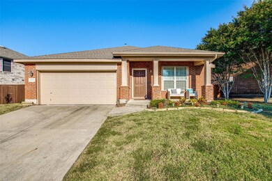 2124 Highland River Dr, Wylie, TX 75098 - photo 2