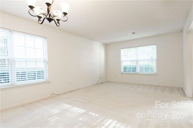 1806 Endeavor Ln, Clover, SC 29710 - photo 4