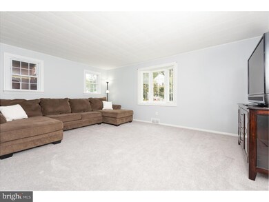 110 Walnut Rd, Wallingford, PA 19086 - photo 4