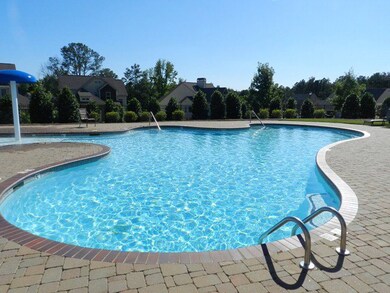 Solamere Pool