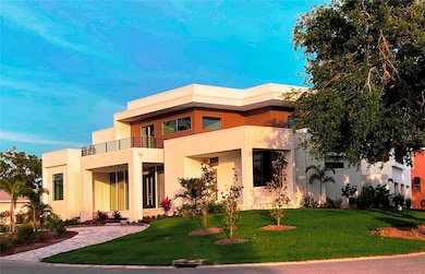 2110 Michele Dr, Sarasota, FL 34231 - photo 7