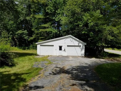 832 Buckfield Rd, Hebron, ME 04238 - photo 4