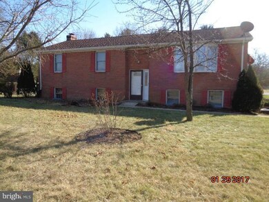 10851 Archer Ln, Williamsport, MD 21795 - photo 2