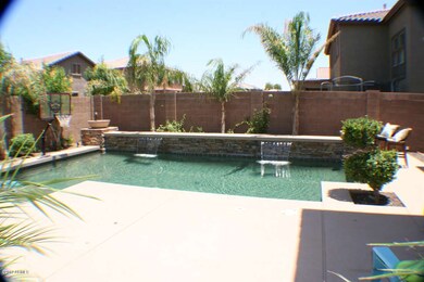 Pool With Water Feature