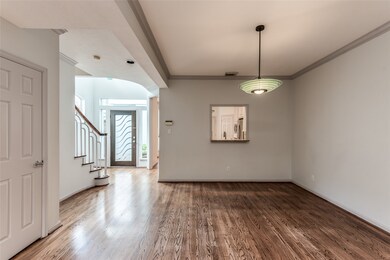 2203 Brun St, Houston, TX 77019 - photo 7