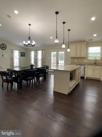 6923 Quander Rd, Alexandria, VA 22307 - photo 5