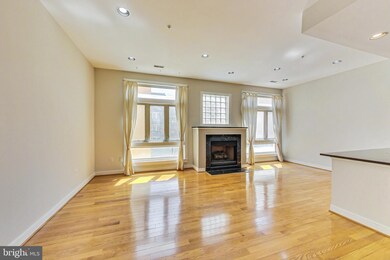 2363 Champlain St NW unit 25, Washington, DC 20009 - photo 4