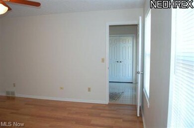 33809 Lake Rd, Avon Lake, OH 44012 - photo 6