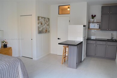 2022 SW 82nd Ct unit A, Miami, FL 33155 - photo 5