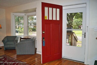 1413 Pettis St, Lansing, MI 48910 - photo 3