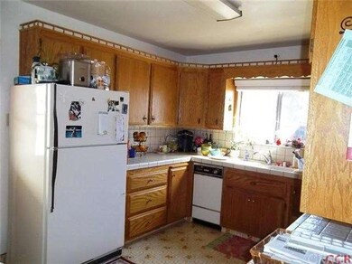 Spacious Kitchen