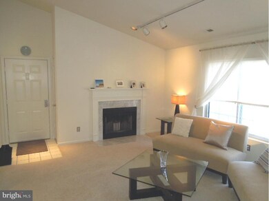 21 Tintern Ct unit 301, Lutherville Timonium, MD 21093 - photo 4