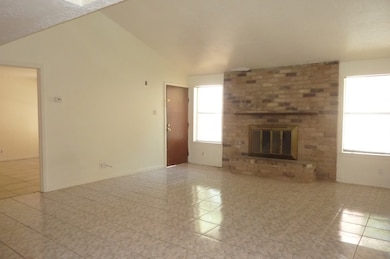 8916 Carousel Ln unit A, Houston, TX 77080 - photo 3